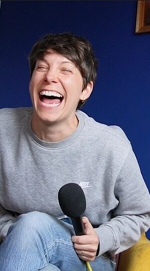 Suzi Ruffell Instagram - Maisie’s outfit choices are once again being roasted online. New episode out now! #bigkickenergy #wsl #womensfootball #football #adobewomensfacup