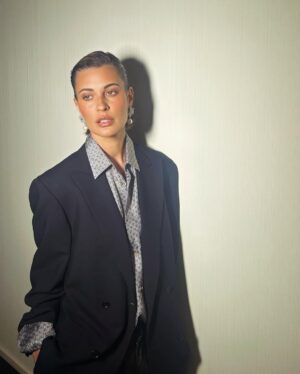 Sveva Alviti Instagram - The new Era of @Trussardi, just started.. Thank you for having me, it was unique 🤍

@stefano.parigi you made an unforgettable Evening…  Grazie 🤍

#gentlesince1911 #inpartnershipwith