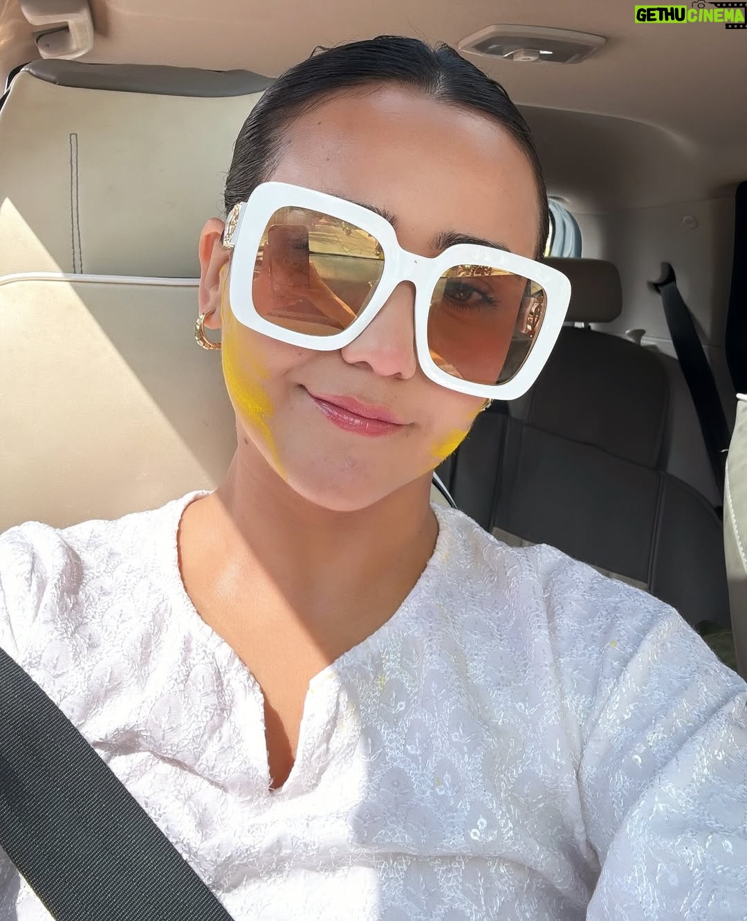 Swastima Khadka - 51.3K Likes - Hope you all had a wonderful holi. Live life in your own colors and shine bright. 🎉