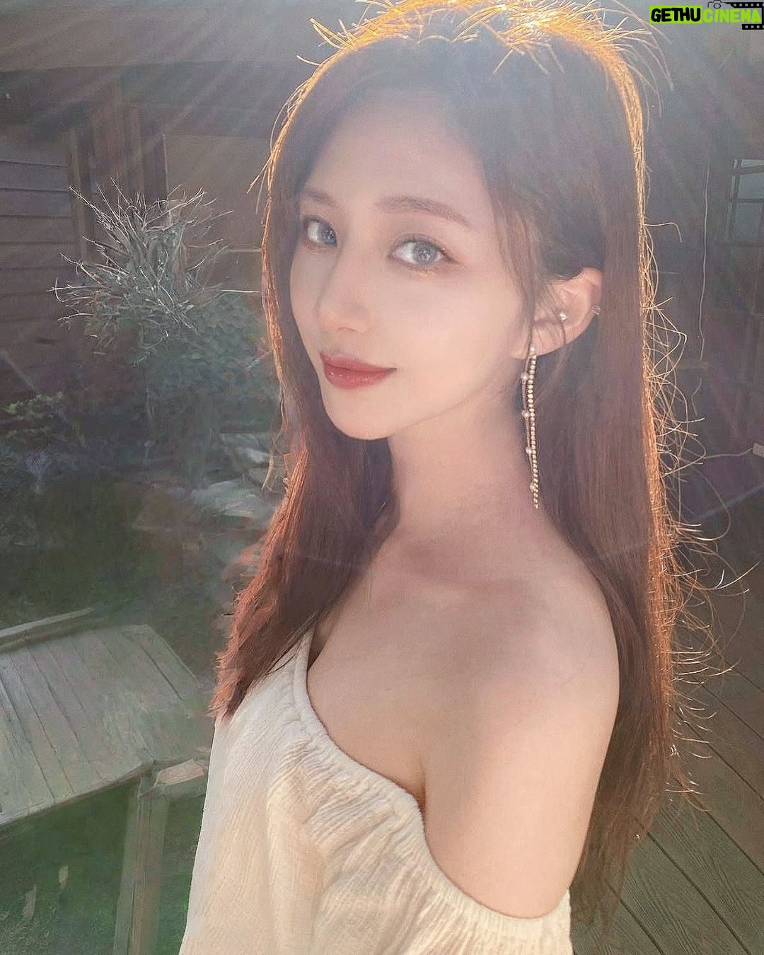 Sylvia Hsieh - 1.9K Likes - 祝我生日快樂🎂
謝謝大家🥰
