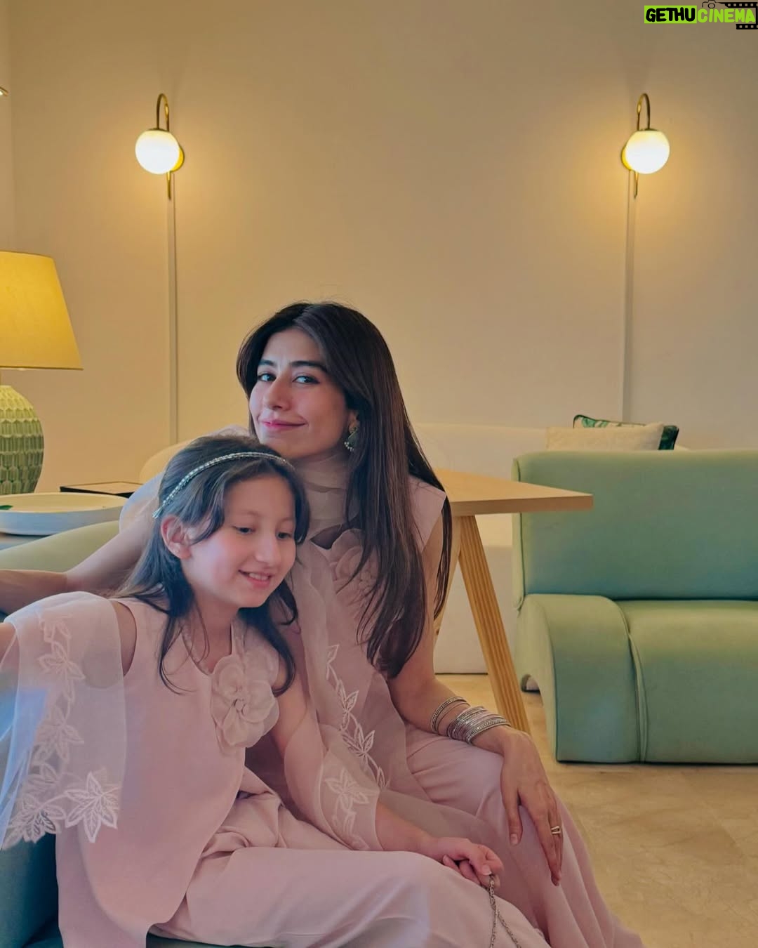 Syra Yousuf - 130.9K Likes - Little moments, big blessings ✨
Eid Mubarak 💗
-
@studiosybysyra