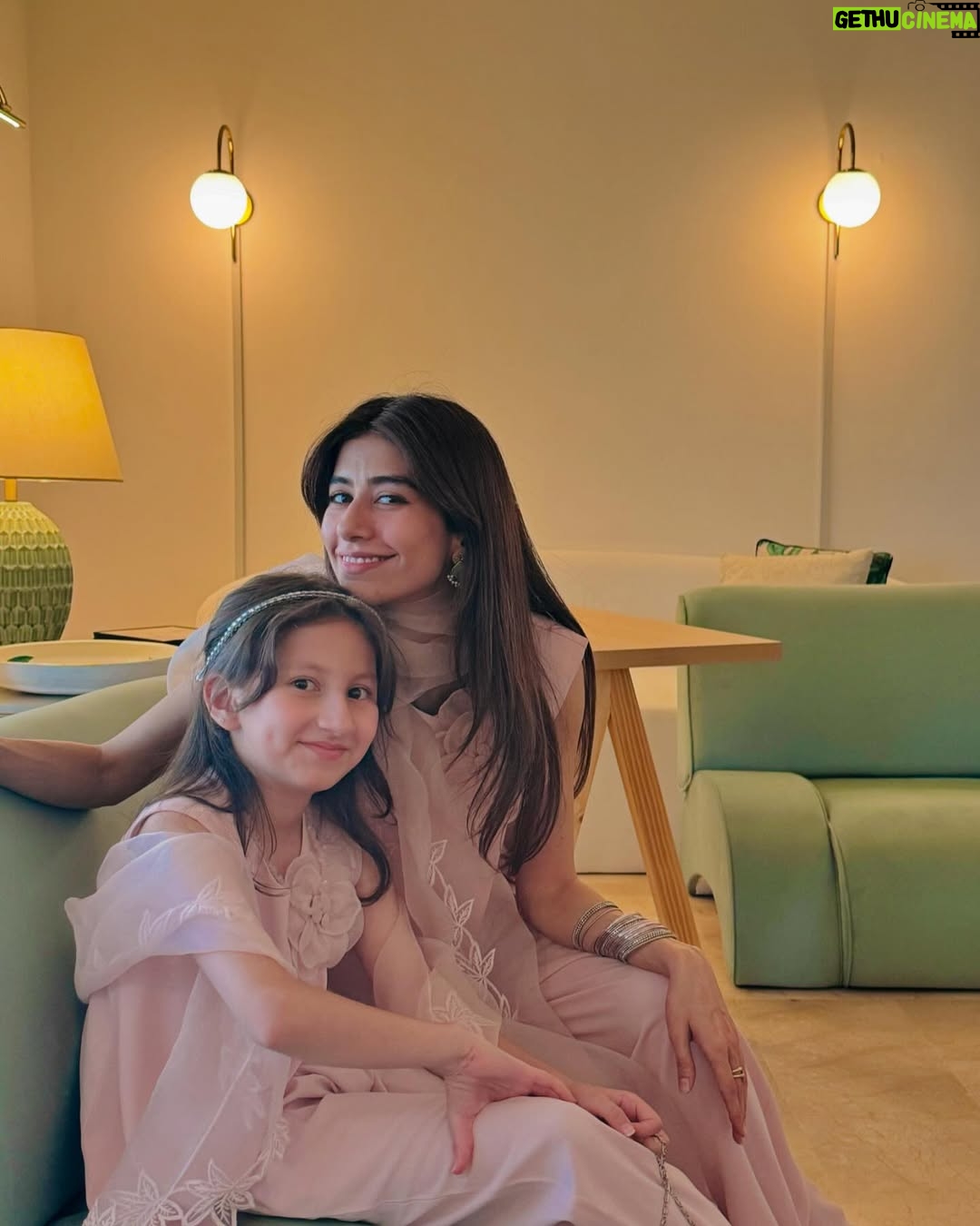 Syra Yousuf - 130.9K Likes - Little moments, big blessings ✨
Eid Mubarak 💗
-
@studiosybysyra