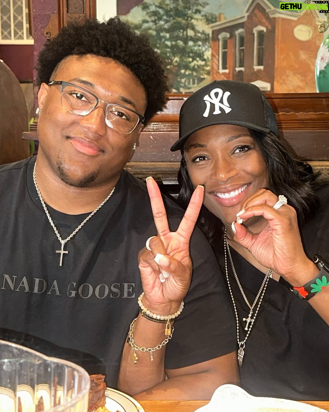 Tamara 'Taj' Johnson-George - 8.3K Likes - Itโs official! I no longer have a teenager๐ฉ. My baby is 20 years old today๐๐๐!
Help me wish my little baby boy a very happy birthday๐๐๐๐๐
Happy 20th Birthday, @er1q.0 ๐