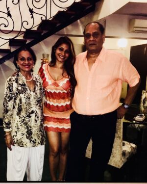 Tanishaa Mukerji Instagram - My dearest Debu kaka. I might not be ready to let u go but I have to! The gentlest warmest and most caring. Thank u for making me feel so loved !  After dad u were Our pillar of strength ❤️ #debumukerji