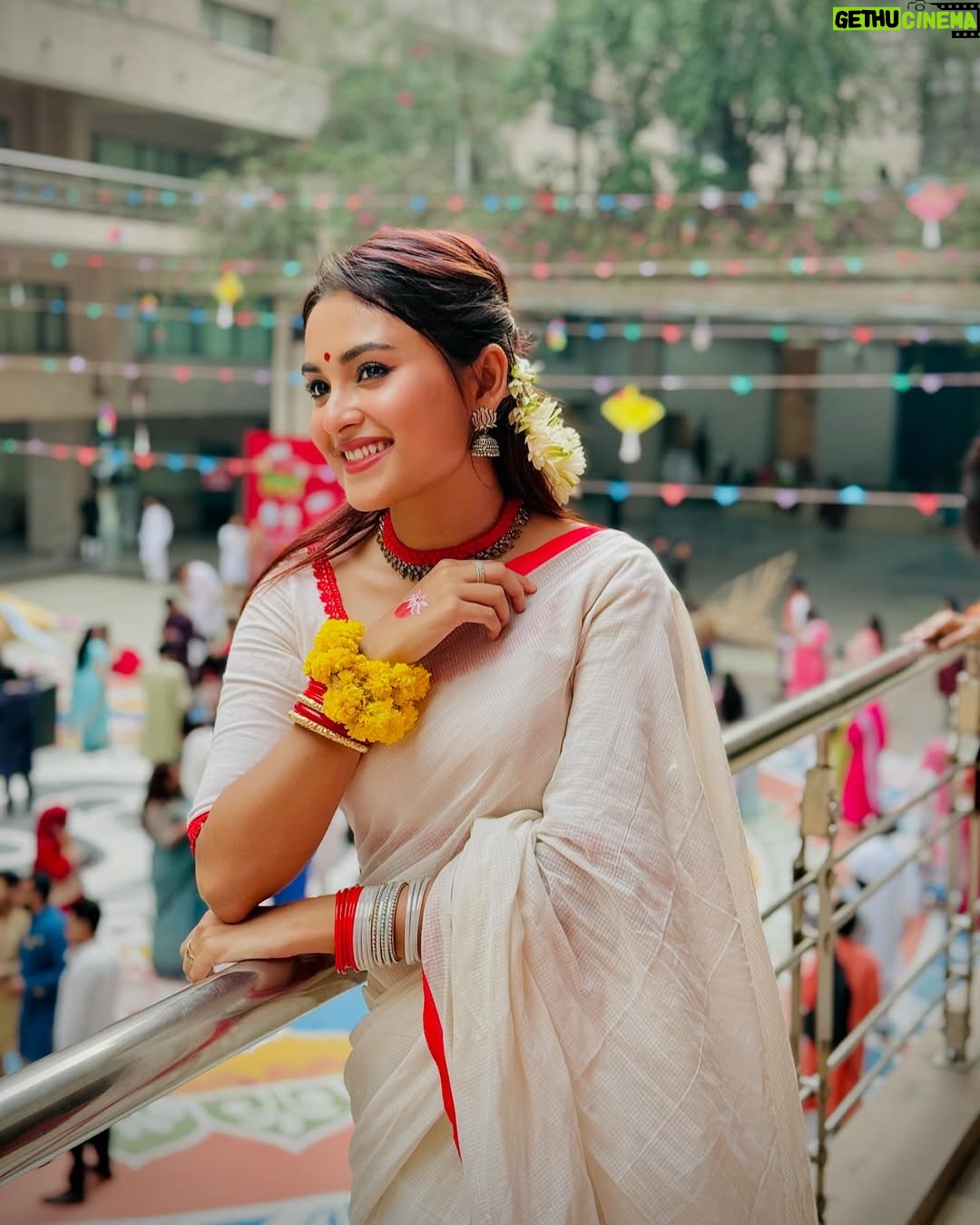 Tanjim Saiyara Totini - 85.5K Likes - শুভ নববর্ষ ♥️
📸: @gng_by_youshra