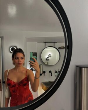 Tara Atalla Instagram - 🩵🧿