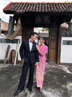 Tasha Low Instagram - 心娘会选择谁呢? 👰‍♀️🤵‍♂️💍