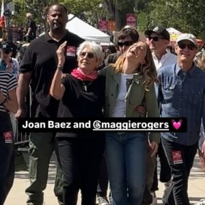 Taylor Lorenz Instagram - Scenes from @berniesanders @aoc’s 36,000 person Stop Oligarchy rally today in downtown LA