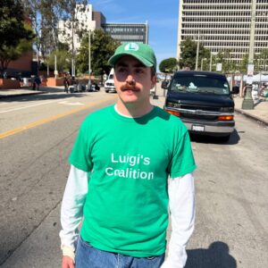 Taylor Lorenz Instagram - Scenes from @berniesanders @aoc’s 36,000 person Stop Oligarchy rally today in downtown LA