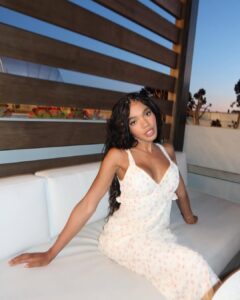 Actress Teala Dunn HD Photos and Wallpapers September 2025