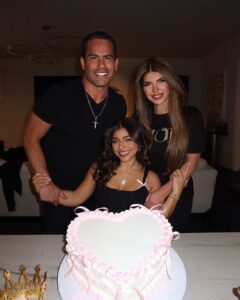 Actress Teresa Giudice HD Photos and Wallpapers June 2025