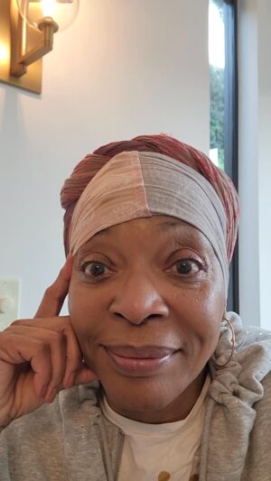 Tina Lifford Instagram - ​Sometimes, life just be lifing—throwing curveballs that leave us speechless.

In those moments, remember: you’re not alone. Take a deep breath, center yourself, and know that this too shall pass. I’m here, loving you through it all.
💖

#InnerFitness #SelfCare #Mindfulness #EmotionalWellbeing​