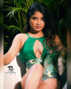 Tithi Ghosh Instagram - Green vibes only 💚🌿

Model - @tithi__ghosh__
Makeup & hair stylish 💄 - @pujadas_makeupartist

#explorepage #sonyalphasclub #sonyalpha #instagood
💤