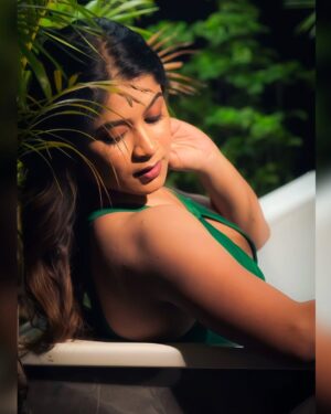 Tithi Ghosh Instagram - Green vibes only 💚🌿

Model - @tithi__ghosh__
Makeup & hair stylish 💄 - @pujadas_makeupartist

#explorepage #sonyalphasclub #sonyalpha #instagood
💤