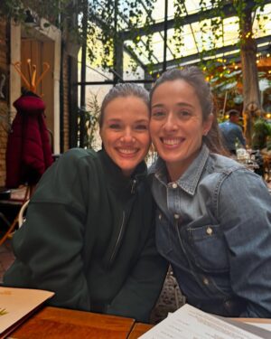 Tracy Spiridakos Instagram - Visits!! 😍🥰