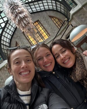 Tracy Spiridakos Instagram - Visits!! 😍🥰