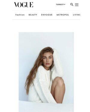 Trejsi Sejdini Instagram - I’m so happy to share with you this amazing project I’ve been working on for this past month! I am extremely grateful and happy! Thank you @vogueturkiye for this wonderful opportunity 💕 
Feeling honored and blessed @voguemagazine 💕
Photographer: @klevinhalili 
Fashion Editor: @nilufersatorius 
Makeup: @babimoura_beauty 
Hair: @shani.gottlieb 
Lighting: @jeskridge @klevinhalili 
Studio: @vault_place
Outfit : @balenciaga @prada 
Outfit:  Torius