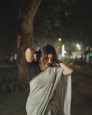 Triparna Dey Instagram - 🩶🍂🎞️