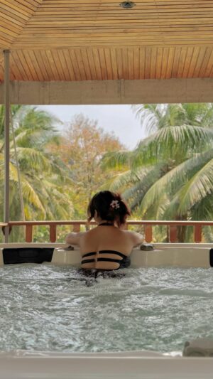 Triparna Dey Instagram - The perfect swimsuit ! 🛀🫧