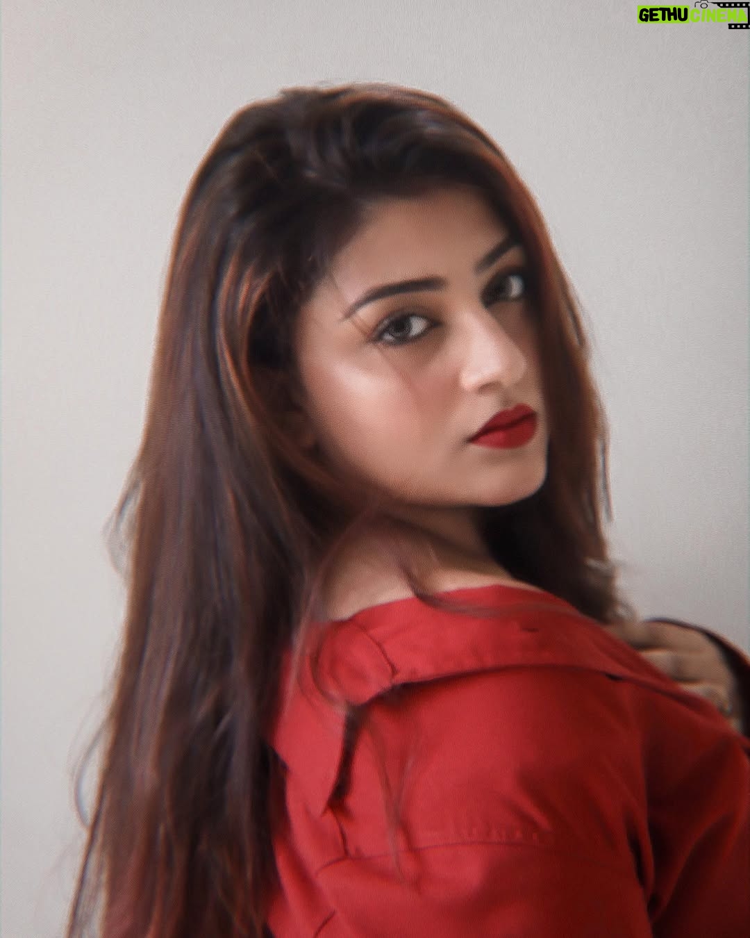 Triparna Dey - 7.7K Likes - 🚩