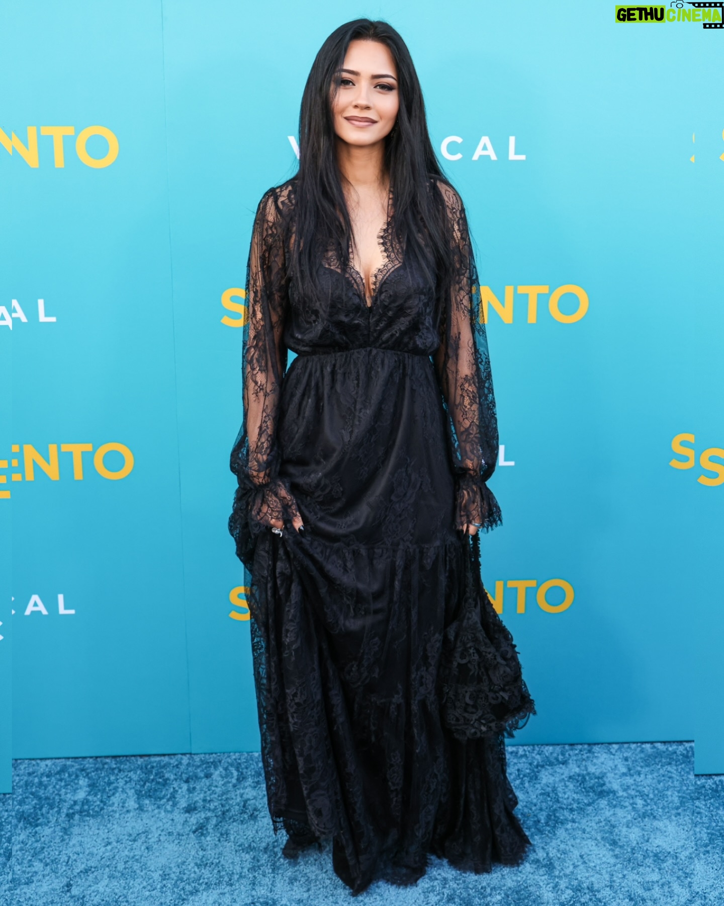 Tristin Mays - 19.1K Likes - Love the blue carpet 🐋🫐🧞‍♂️🦕 @sacramentomovie @impact_ig
