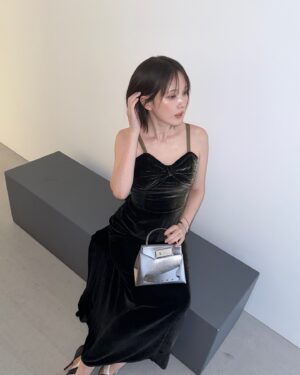 Tsubasa Honda Instagram - 👠☁️
「クリスチャン ルブタン」と「メゾン マルジェラ」の
初コラボレーションによるコレクションローンチイベントに行ってきました！

2つのブランドの遺伝子を融合させた唯一無二のシューズが
まるで芸術品のようで…美しかったです💍⊹ ࣪ ˖
@christianlouboutin 
@maisonmargiela 
#ChristianLouboutin
#MaisonMargiela
#pr