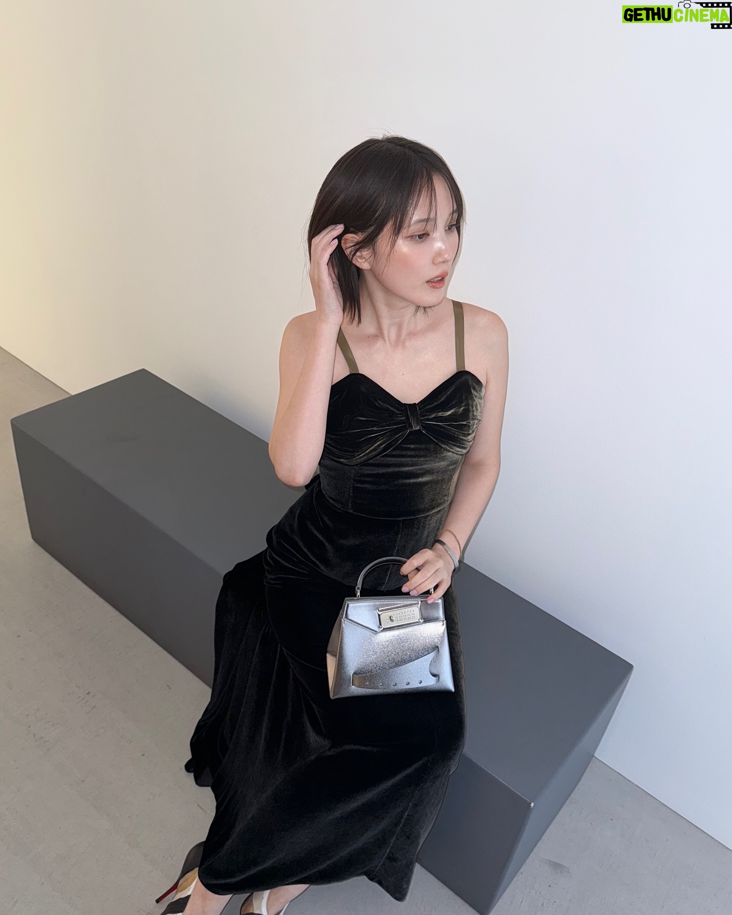 Tsubasa Honda - 196.7K Likes - 👠☁️
「クリスチャン ルブタン」と「メゾン マルジェラ」の
初コラボレーションによるコレクションローンチイベントに行ってきました!
2つのブランドの遺伝子を融合させた唯一無二のシューズが
まるで芸術品のようで…美しかったです💍⊹ ࣪ ˖
@christianlouboutin
@maisonmargiela
#ChristianLouboutin
#MaisonMargiela
#pr