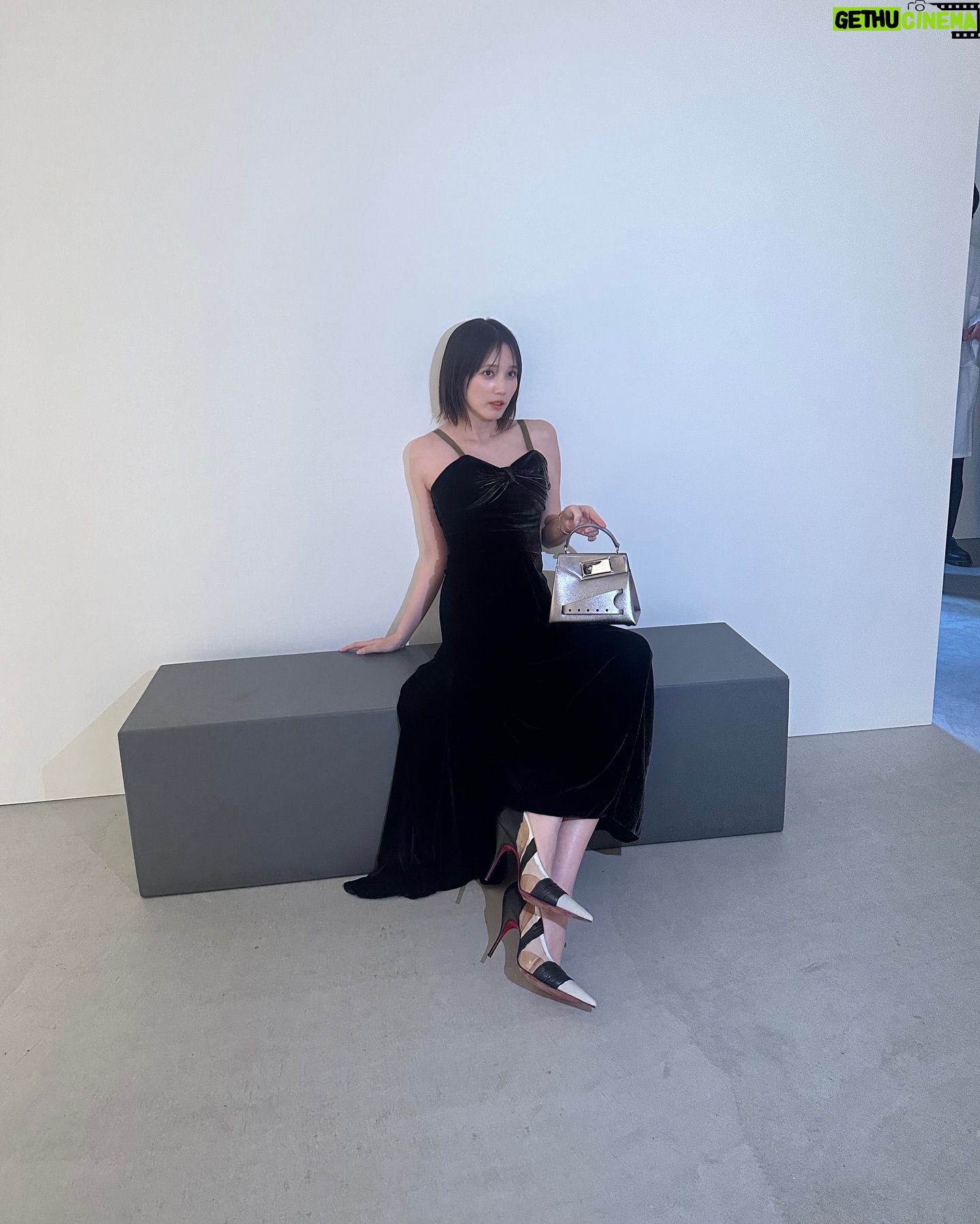 Tsubasa Honda - 196.7K Likes - 👠☁️
「クリスチャン ルブタン」と「メゾン マルジェラ」の
初コラボレーションによるコレクションローンチイベントに行ってきました!
2つのブランドの遺伝子を融合させた唯一無二のシューズが
まるで芸術品のようで…美しかったです💍⊹ ࣪ ˖
@christianlouboutin
@maisonmargiela
#ChristianLouboutin
#MaisonMargiela
#pr