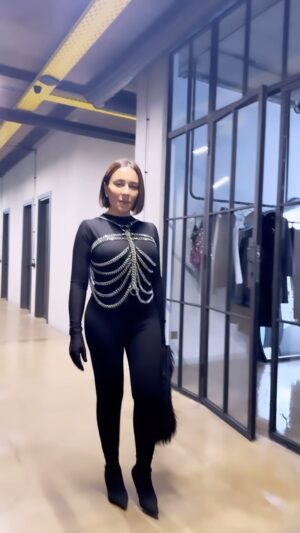 Tunzale Instagram - Hazırlıq , MÉÅqš» š½ļøš¬.
total look by @uventaofficial š©¶š