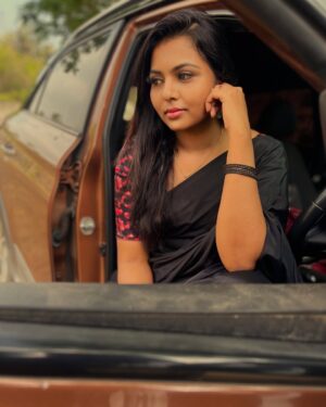 VJ Mounika Instagram - Draft  #pics #clear