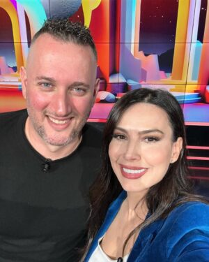 Valbona Selimllari Instagram - @florjanbinaj Faleminderit që ishe me ne në @po_sikur.rtsh 😊Na ndiqni sot në RTSH 1HD ora 20:30.
