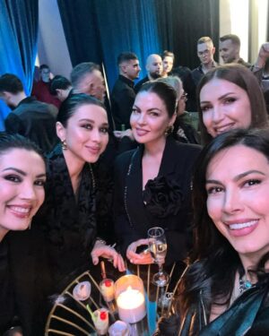 Valbona Selimllari Instagram - ❤️❤️❤️