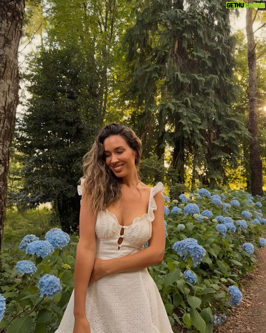 Vanesa Borghi - 6K Likes - 🌳 🏝️ ☀️ 🌊 💕
Look de verano @camilacoelhocollection para @revolve
