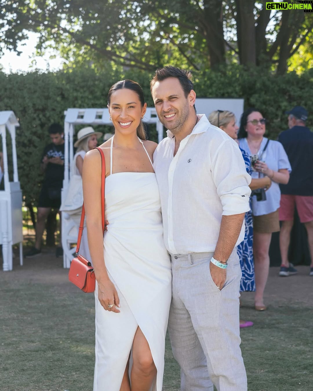 Vanesa Borghi - 6.2K Likes - Días atrás en la final del abierto de Polo 2024
Miren la segunda foto con quien me encontré de casualidad …
Ph @panchorocha.ph