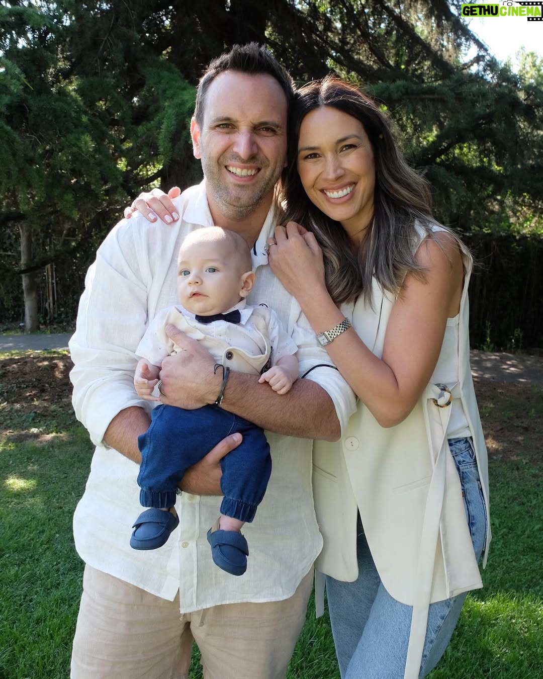 Vanesa Borghi - 21.7K Likes - No hice el recuento del 2024, tampoco una foto de inicio de este año, porque con este equipo sé que todo estará bien! Amo demasiado esta familia hermosa que construimos ( falta Lulú en la foto )
A seguir remándola juntos, por un 2025 atómico!