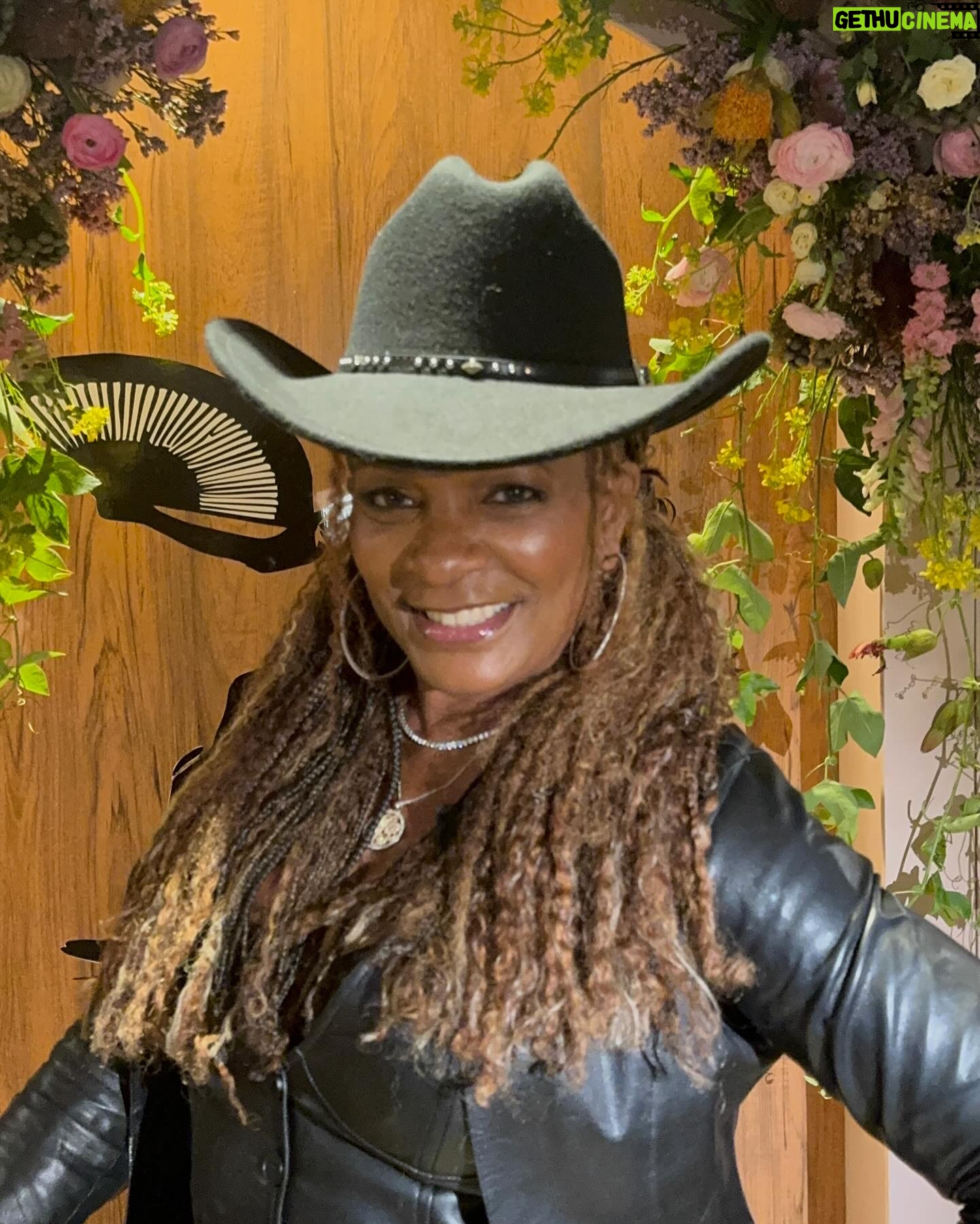 Vanessa Bell Calloway - 5.2K Likes - What a wonderful fun time at @niecynash1 bday bash #happybday my #pisces sister. I’m up next!!!!