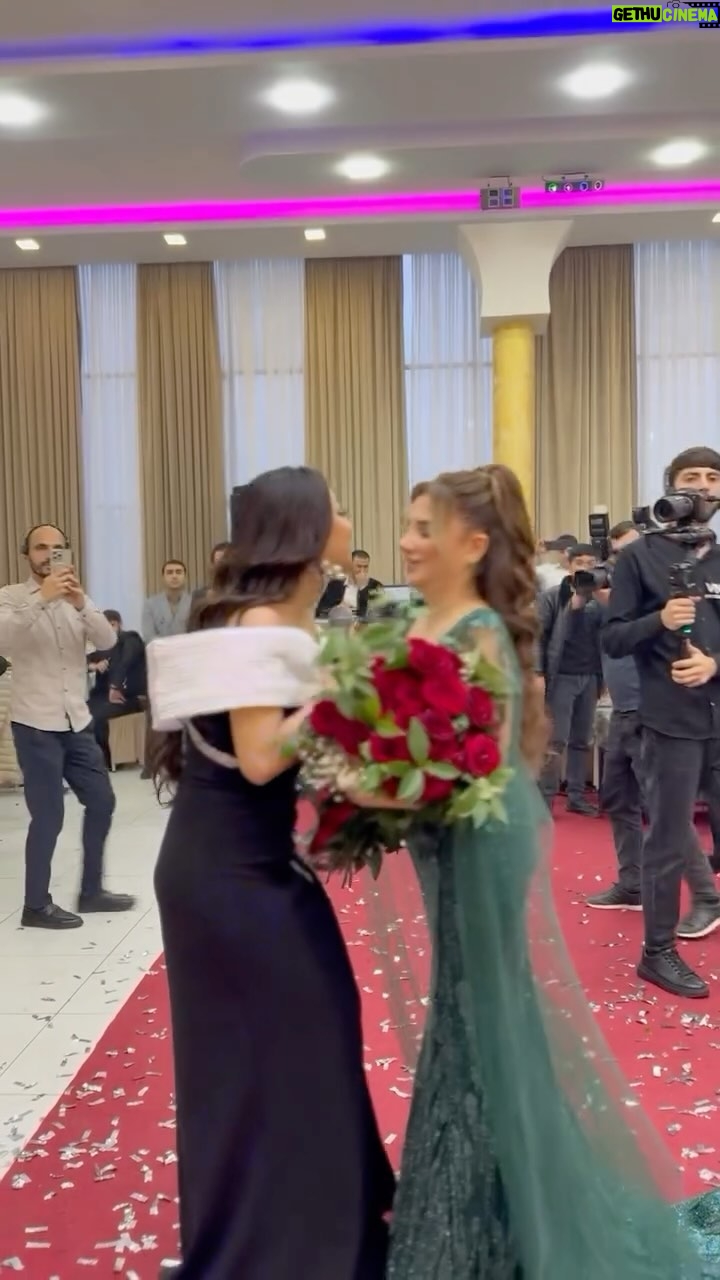 Vefa Sherifova - 23.7K Likes - 🖤
#weddingeorgia