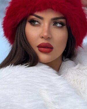 Vefa Sherifova Instagram - #xizi ❄️