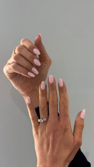 Vicky Kavoura Instagram - Discover the Charm of Fedua Salon!

If you’re searching for a top-notch salon experience, look no further than Fedua in Glyfada . Known for its chic ambiance and skilled professionals, Fedua offers a range of services that cater to all your beauty needs. From luxurious manicures and pedicures to SPA treatments , every treatment is designed to make you feel pampered and refreshed.
 For first-time visitors, Fedua is offering an exclusive 20% discount on your initial service! It’s the perfect opportunity to treat yourself and experience their high-quality services.

@vicky_kavoura ❤️

_________________
📍Laodikis 38, Glyfada
📞 21 0894 4888 / 695 566 0655