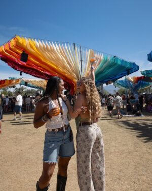 Victoria Spence Instagram - Coachella day threeee🎡🥳
I won't lie, I’m not usually a big festival girlie, but I have LOVED this weekend. My absolute highlight was getting to skank to Rema liveee 😭🤌🏼
I feel so lucky to have had this experience with this group of people, genuinely made mates for life! Swipe to the end to see the reality of my legs after 3 days of wearing cowboy boots in 35 degree heat 🥲

Also, this was my least fave outfit when I was trying them on, but it actually turned out to be my favourite. I felt like a 90’s mermaid- so thankyou @_pstyled 🫶🏻
Gifted experience 
#coachella #coachellaoutfit