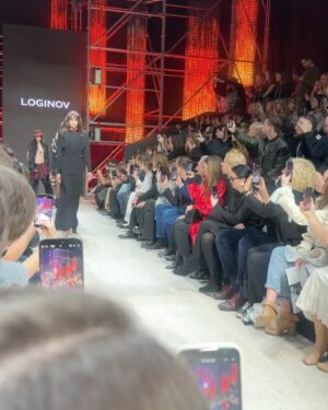 Viktoriya Dayneko Instagram - Несколько лет не приходила на Московскую неделю моды, но показ @loginov.store  стал исключением. Нам очень понравилось!