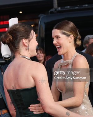Violett Beane Instagram - Last night at the premiere of @dropthemovie 💔 It’s an emotional rollercoaster, get ready! No one is safe! Meghann you sweet, beautiful soul, you truly outdid yourself. Chris your leadership and spirit is unmatched. Congrats Sam and Cam. And thank you Blumhouse, Platinum Dunes, Universal. DROP your weekend plans and go see it in theaters April 11th!!

Styling by @itsamandalim 
Hair by @ericka_verrett 
Makeup by me :)
