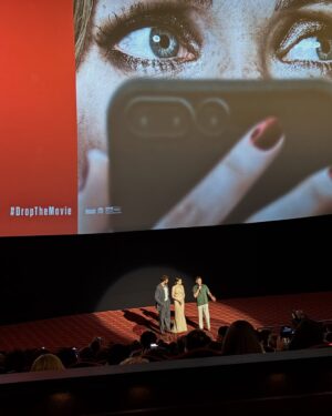 Violett Beane Instagram - Last night at the premiere of @dropthemovie 💔 It’s an emotional rollercoaster, get ready! No one is safe! Meghann you sweet, beautiful soul, you truly outdid yourself. Chris your leadership and spirit is unmatched. Congrats Sam and Cam. And thank you Blumhouse, Platinum Dunes, Universal. DROP your weekend plans and go see it in theaters April 11th!!

Styling by @itsamandalim 
Hair by @ericka_verrett 
Makeup by me :)