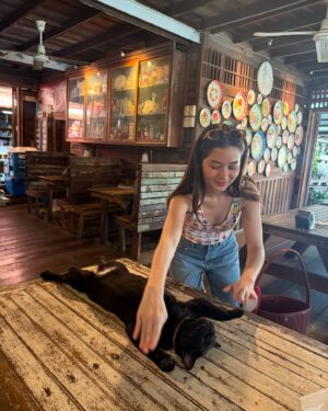 Violette Wautier Instagram - ลาดกระบังแลนด์