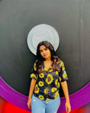 Vishnupriya Instagram - She ain’t gonna fall again💫