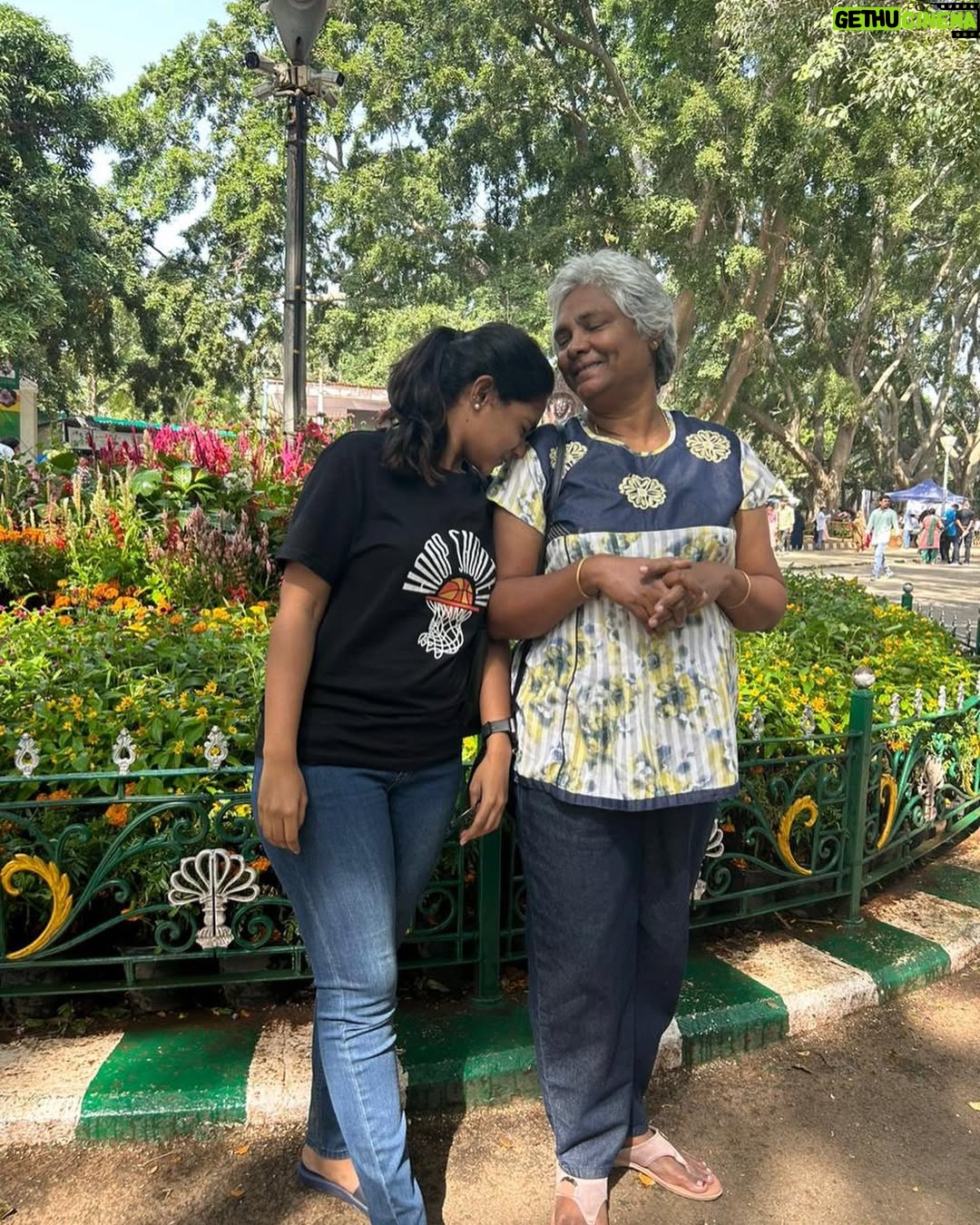 Vishnupriya - 4.2K Likes - My mom ignoring me on a daily basis is her Love language ❤️
Happy birthday @arunmozhi_bodisamy