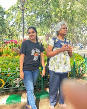 Vishnupriya Instagram - My mom ignoring me on a daily basis is her Love language ❤️

Happy birthday @arunmozhi_bodisamy