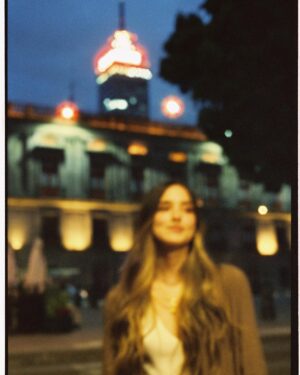 Viviana Serna Instagram - Transeúnte 🫀

Films x @alejandrospeitzer
