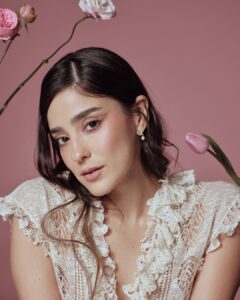 Actress Viviana Serna HD Photos and Wallpapers March 2025