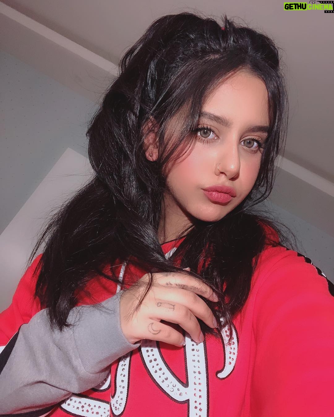 Waad Mohammed - 39.5K Likes - Hello❤️
